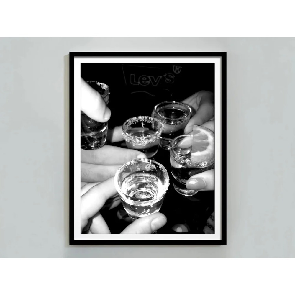 Czarno-biały bar szampan piwo  – Whisky Beer And Wine recenzja i cena